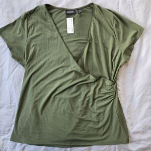 Minimalist Classic Olive Green Faux Wrap Blouse. NWT sz 22/24 Stretch